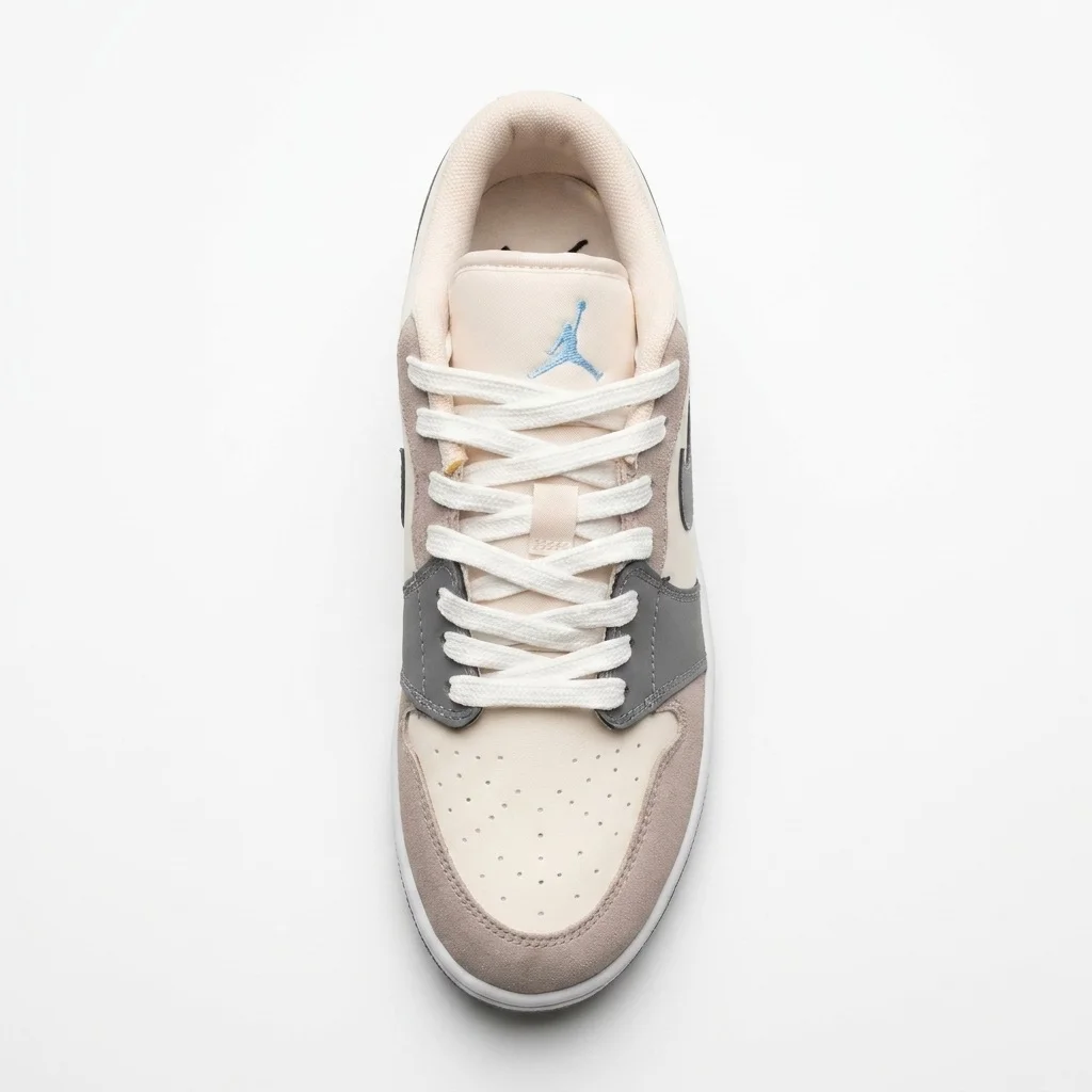 7497482-1.webp کتانی ورزشی مردانه زنانه مدل نایک جردن Nike Jordan - تصویر 1